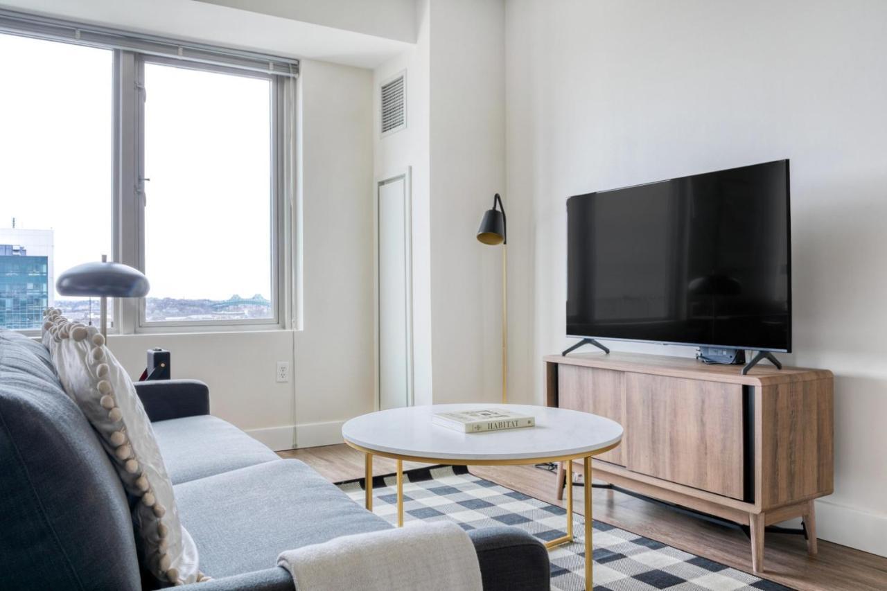 E Cambridge W Pool Gym Nr Lechmere T Bos-667 * Boston