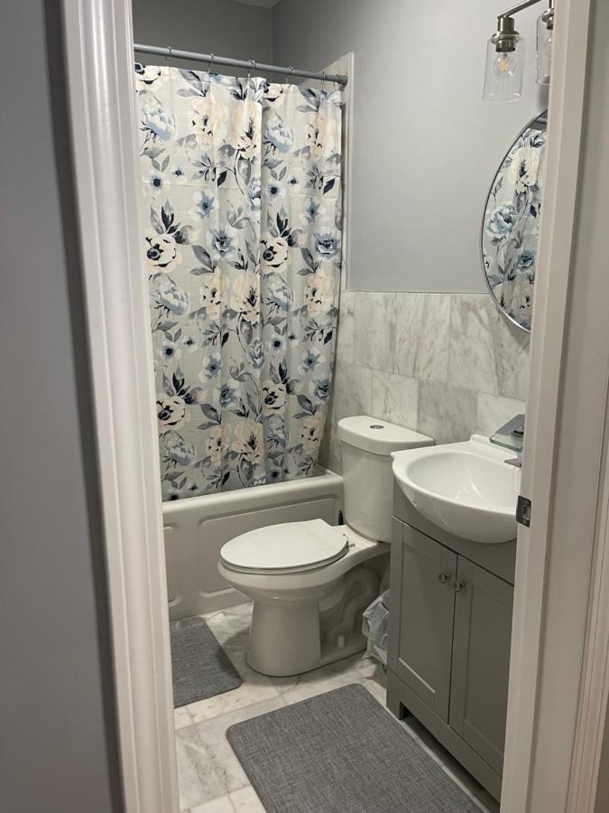 Brand New Luxury Near Downtown Casa de hóspedes Boston
