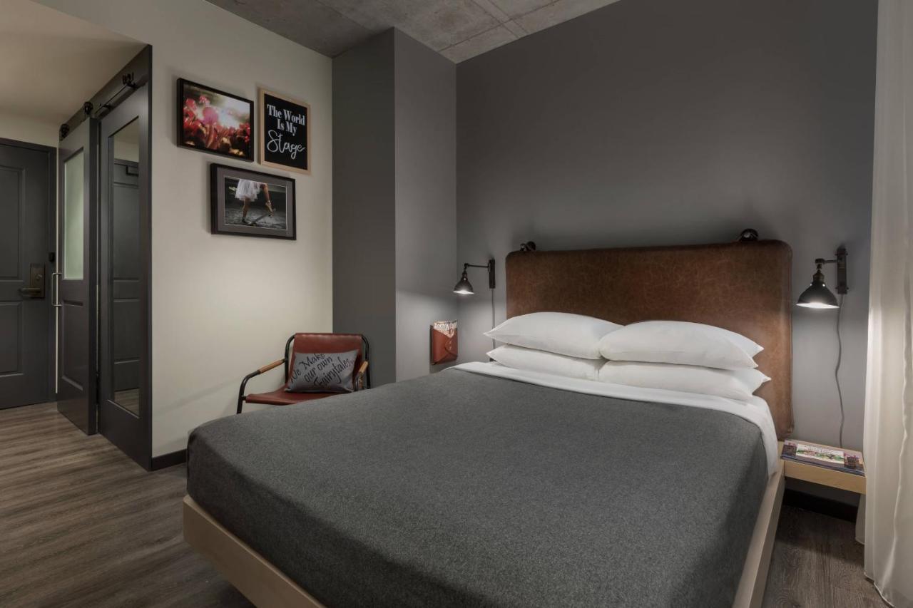 Moxy Downtown 4* Boston