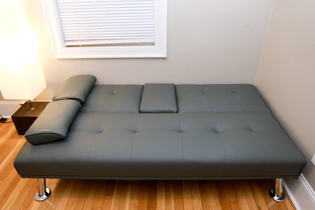 Renovated 4br3ba Escape - Near Public Transportation