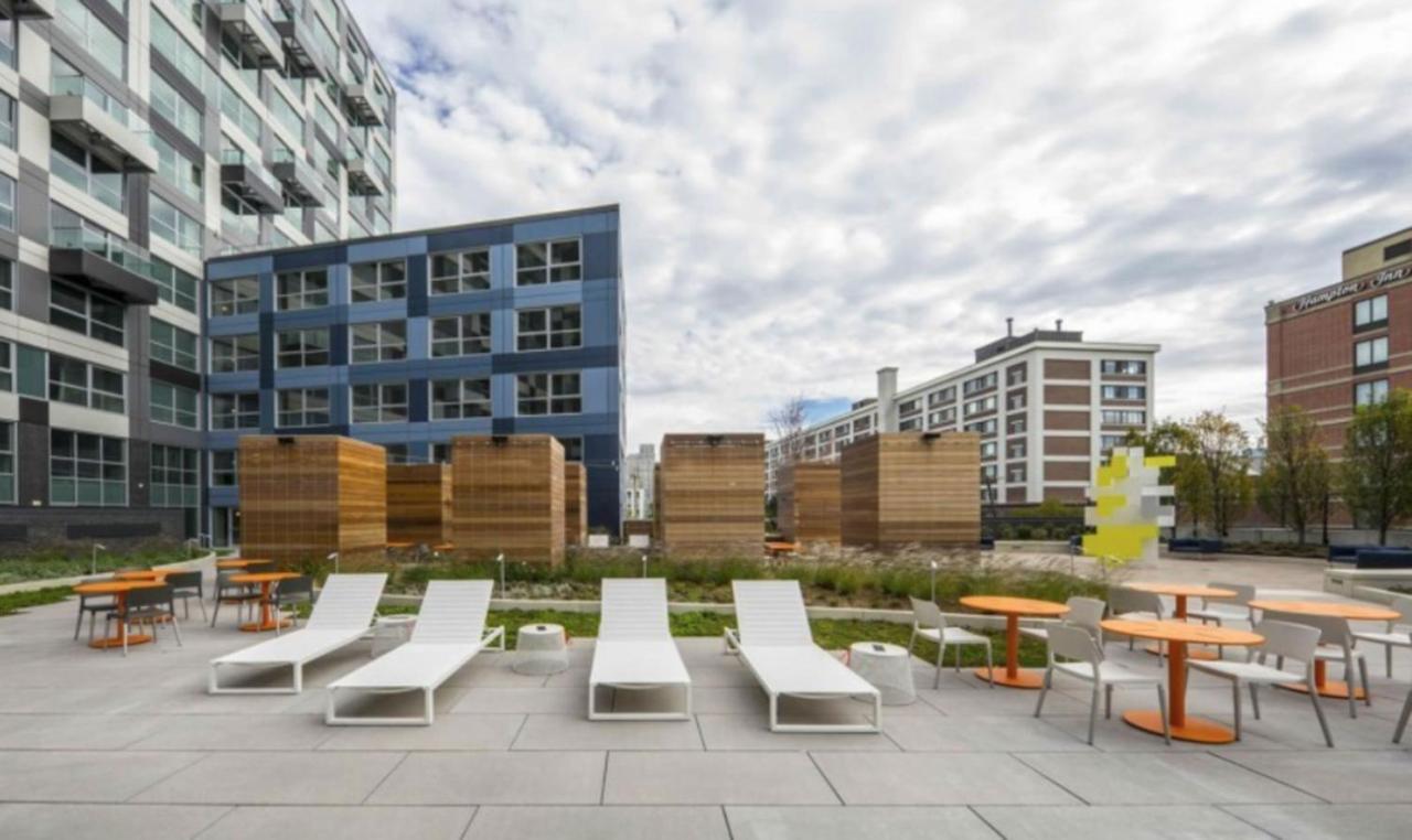 East Cambridge 1br W Wd Gym Nr Lechmere T Bos-853 *