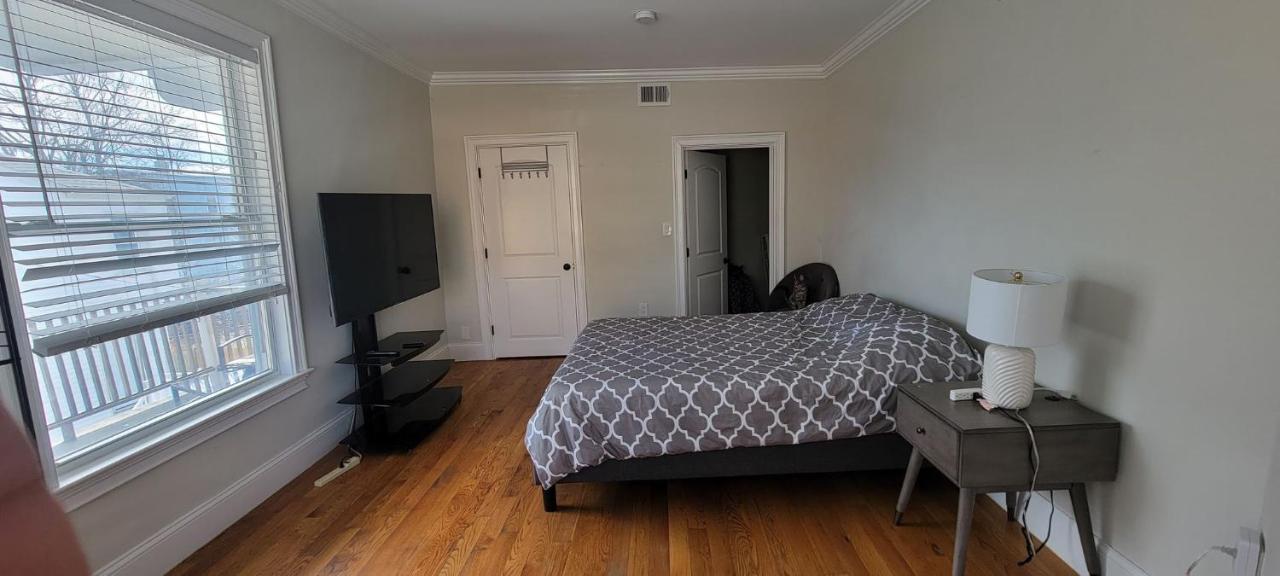 140 Bedrooms Near To Fenway & Downtown Guest house *