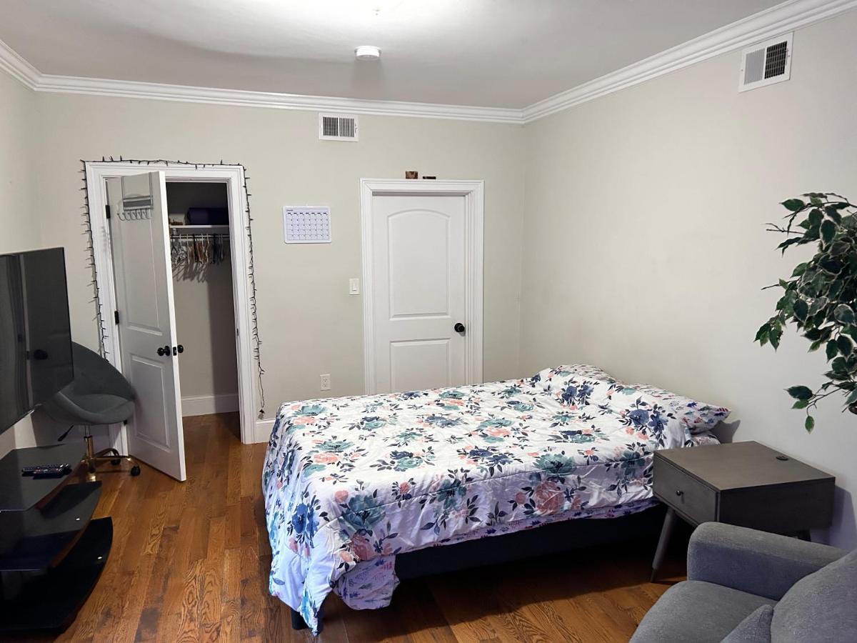 140 Bedrooms Near To Fenway & Downtown * Boston
