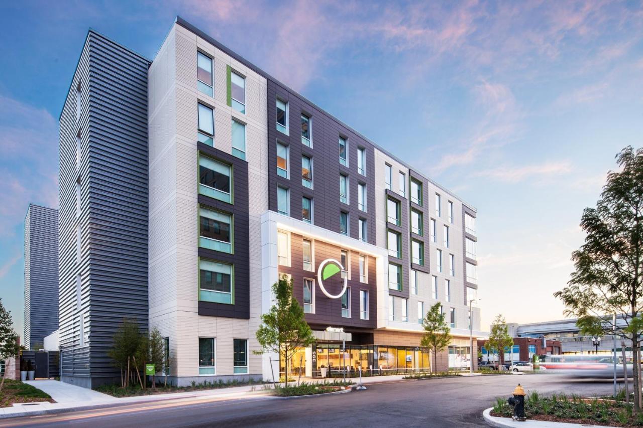 Element Seaport District Hotel