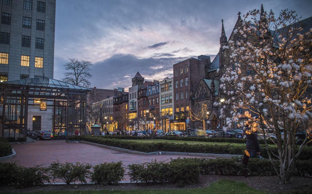 By Marriott Back Bay/fenway
