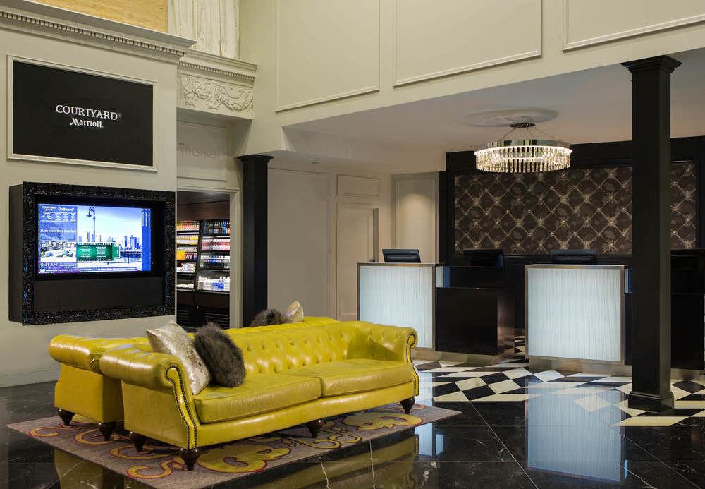 Hotel Courtyard By Marriott Downtown 4*