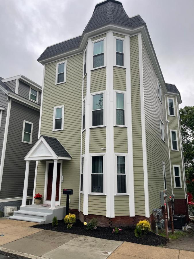 Brand New Luxury Near Downtown Boston