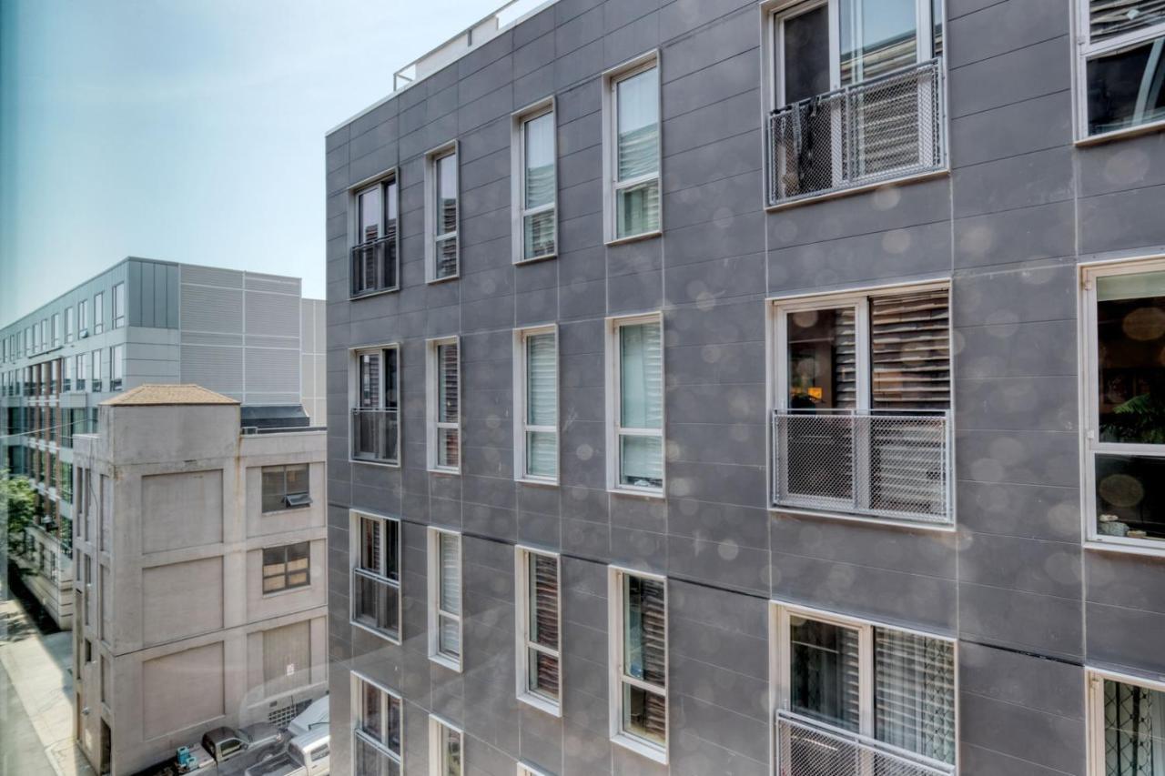 South W Wd Nr Red Line Bos-888 Apartment