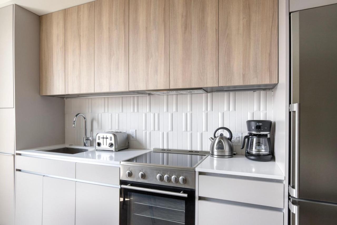 South W Wd Nr Red Line Bos-885 Apartment