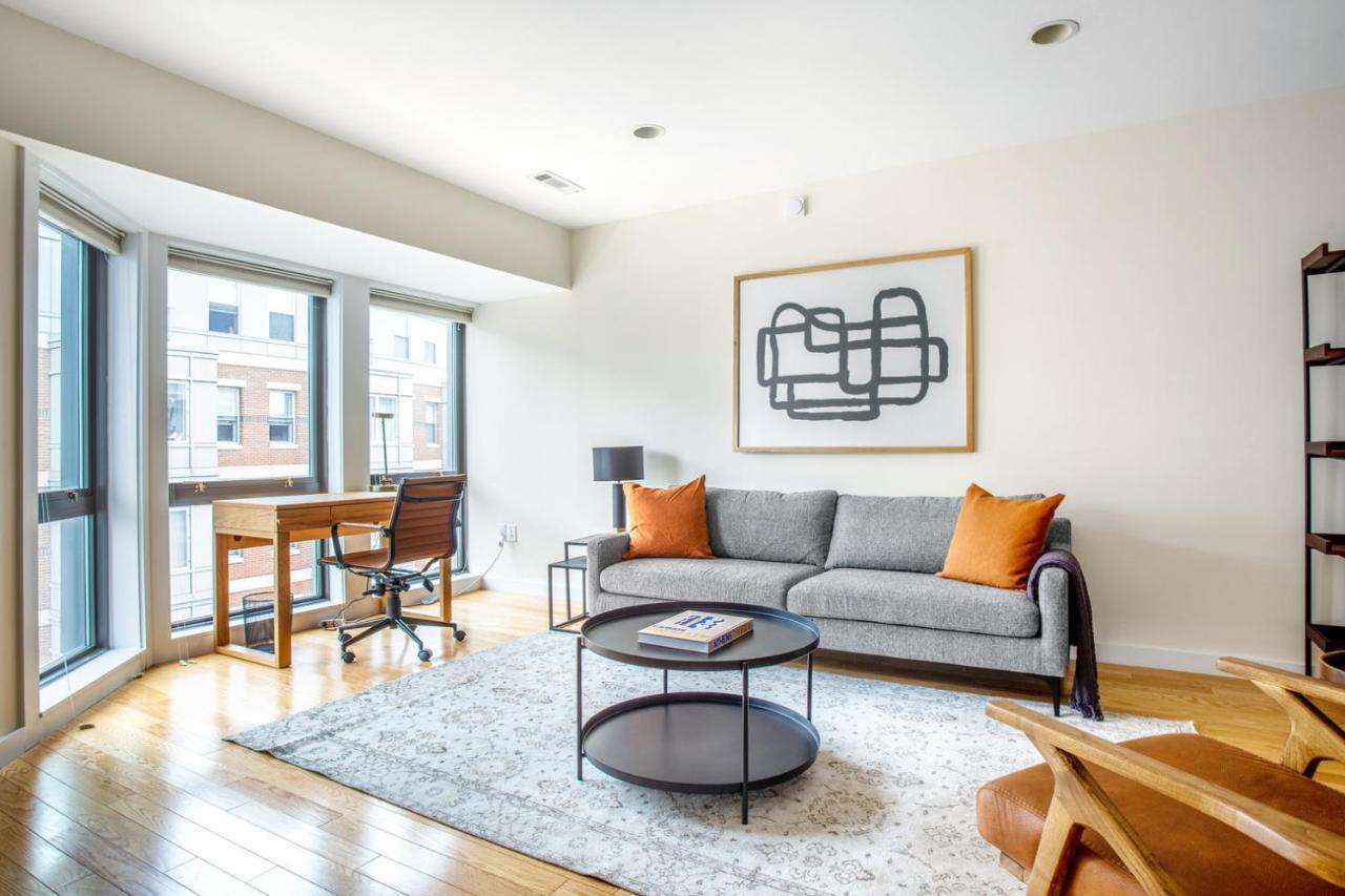Apartment Fenway 1br W Gym Steps From Fenway Park Bos-375