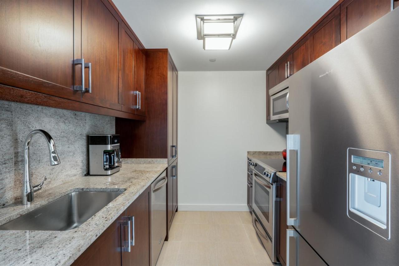 Back Bay 1br W Wd Gym Doorman Nr T Station Bos-85 Apartment *