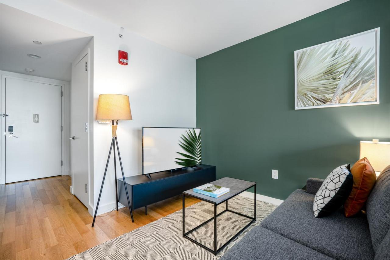 Back Bay 1br W Wd Gym Doorman Nr T Station Bos-85 Apartment Boston