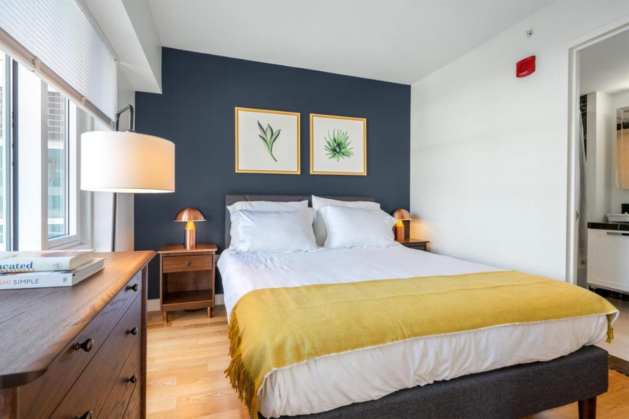 Apartment Back Bay 1br W Wd Gym Doorman Nr T Station Bos-85 *