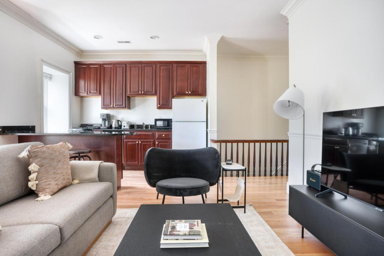 Longwood 2br W Wd Nr Mission Hill Bos-655 Apartment Boston