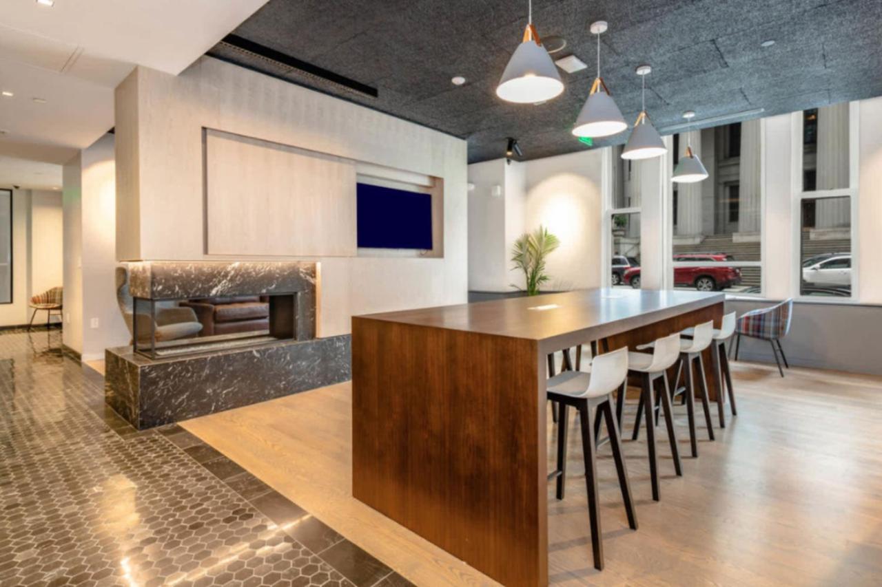 Downtown 1br W Gym Wd Nr Faneuil Hall Bos-562 Boston