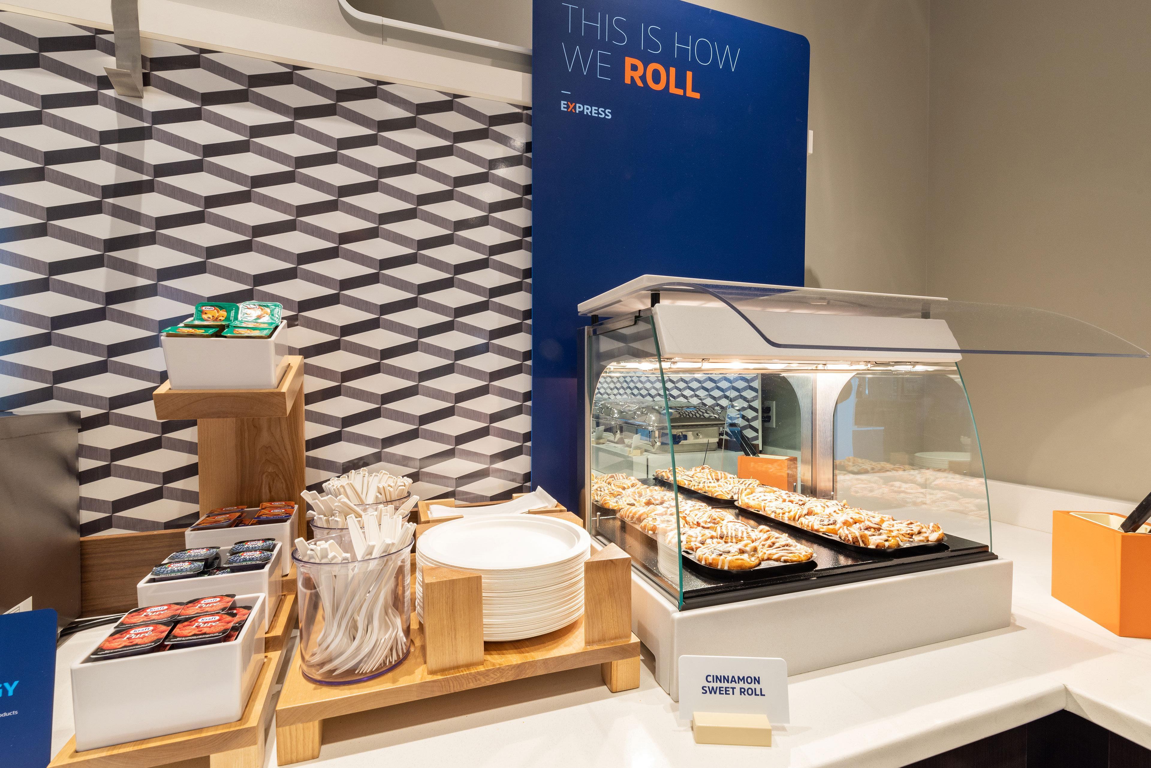 Hotel Express By Ihg Boston