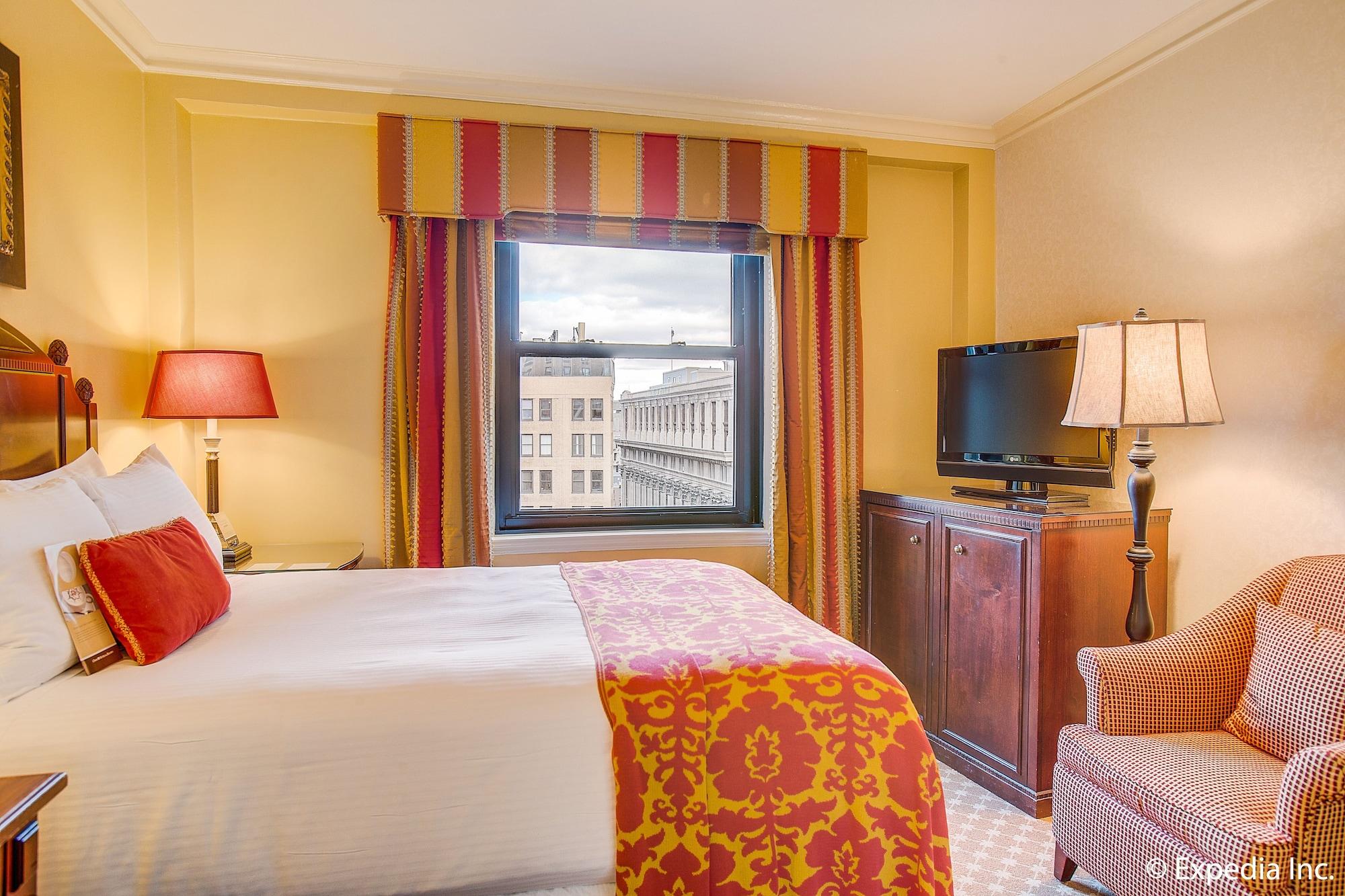 Omni Parker House 4*