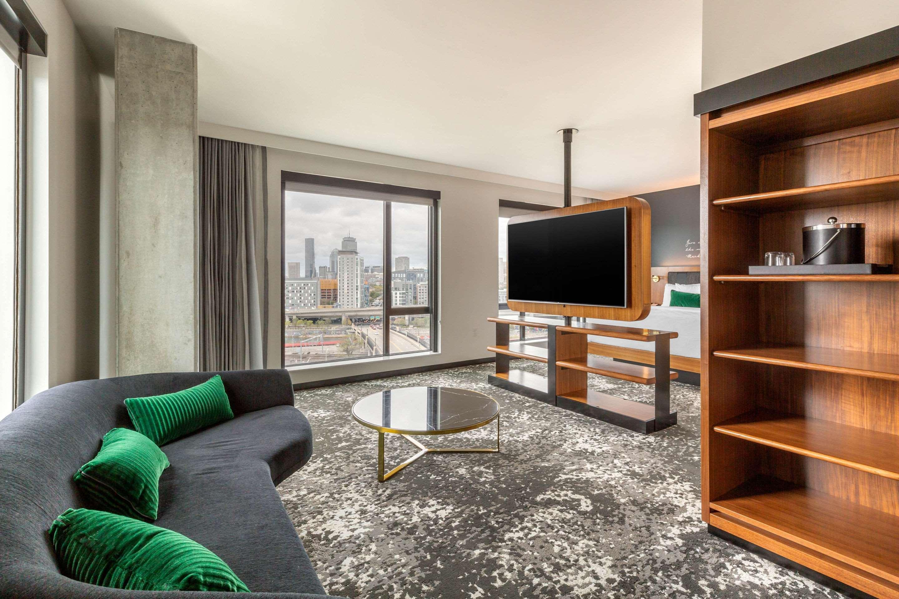Hotel Cambria Downtown - Seaport Boston