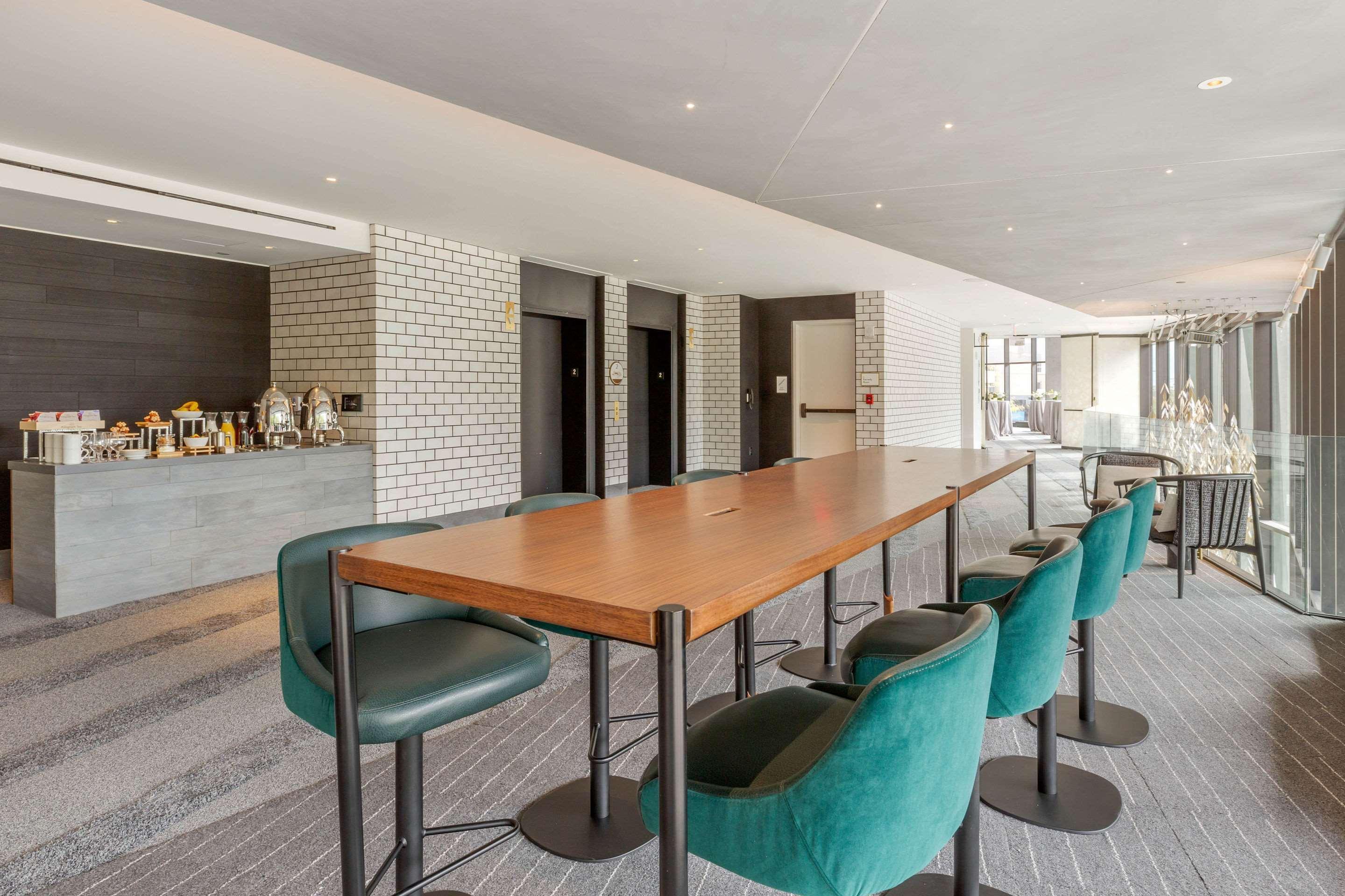 Cambria Downtown - Seaport Hotel