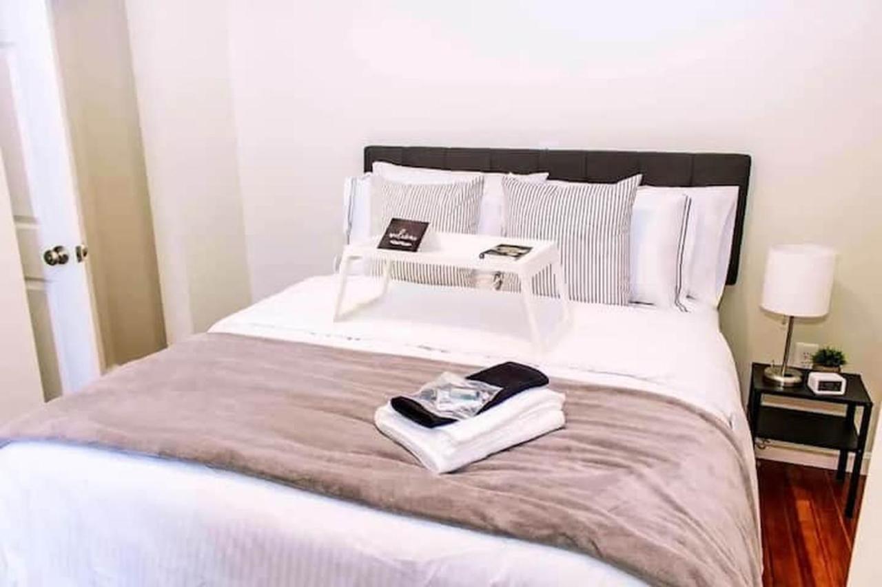 5br Triple Decker - 15 Mins To City Boston