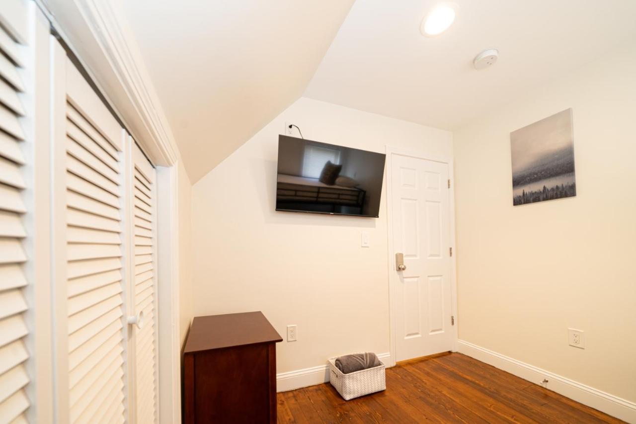 Apartment 988 New! Bliss - Cozy & Lovely Getaway