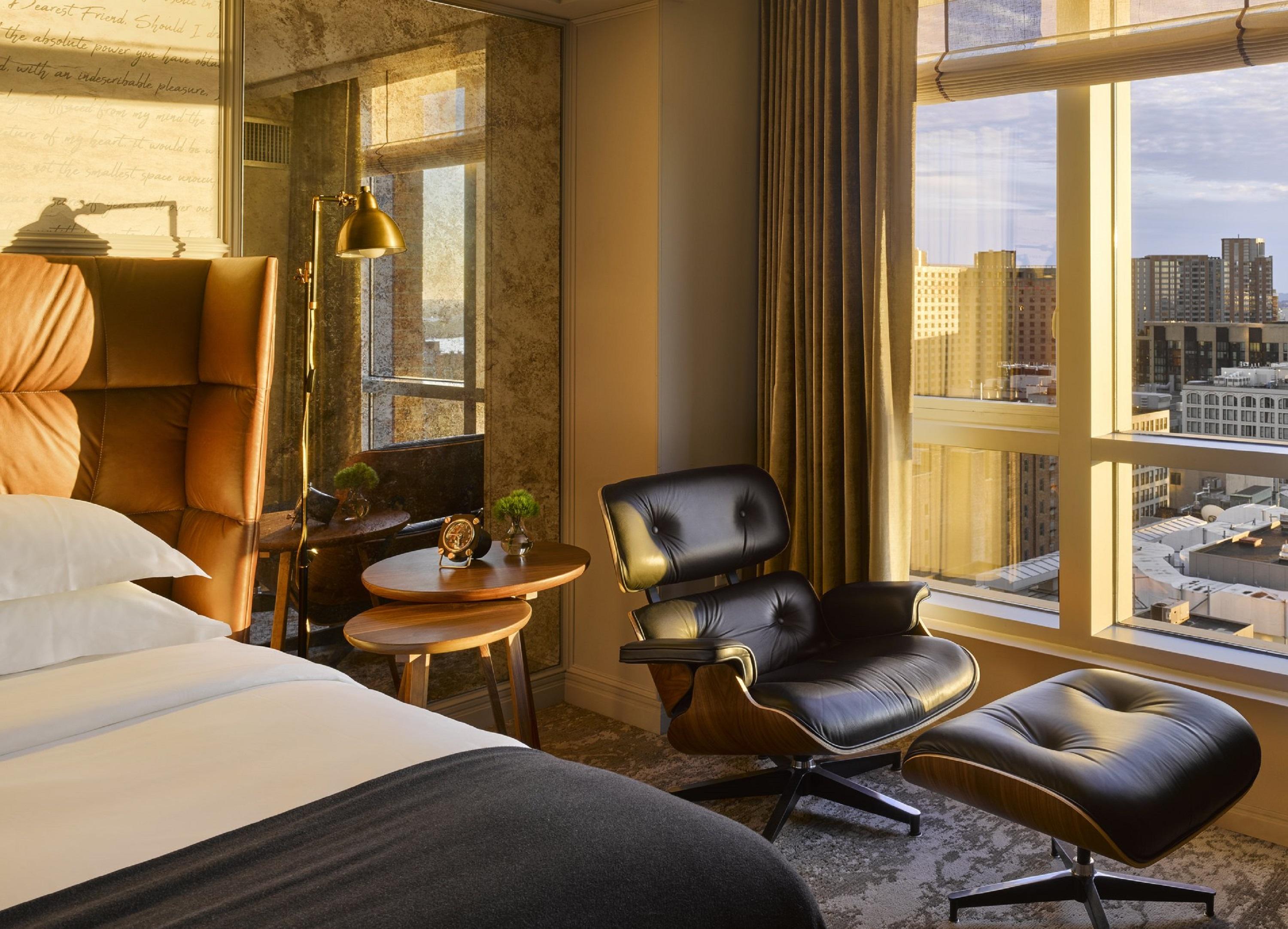 Hotel Aka Common