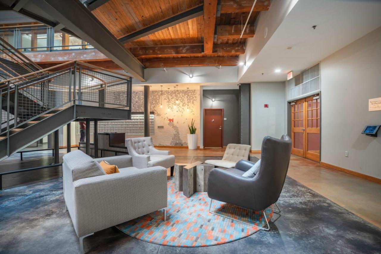 Kendall Sq 2br W Gym Nr Mit Mass General Bos-665 Boston