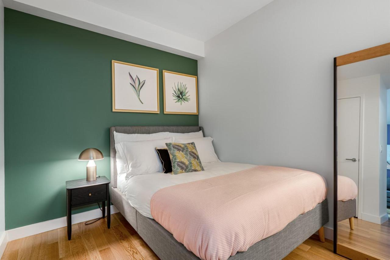 Back Bay 1br W Wd Gym Doorman Nr T Station Bos-86 *