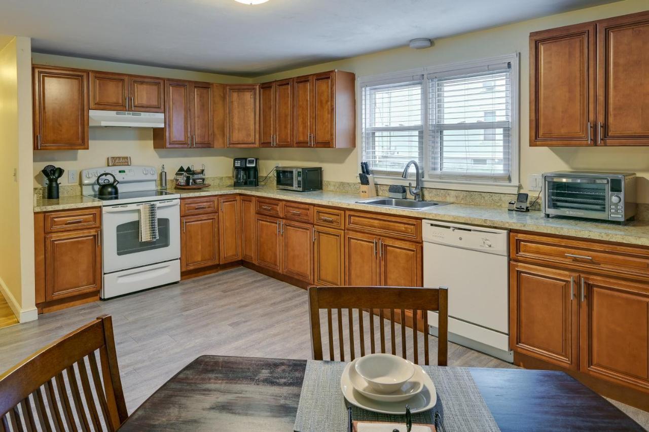 Apartment Duplex With Foosball Table 11 Mi To Downtown