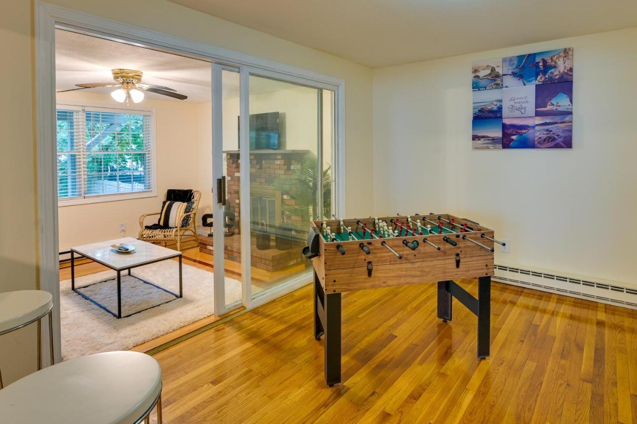Duplex With Foosball Table 11 Mi To Downtown