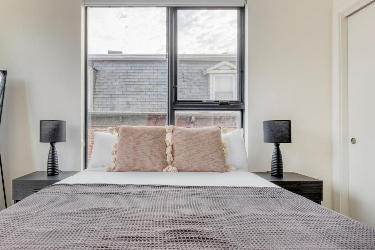 Mission Hill Studio Fully Furnished Bos-930 Apartment *