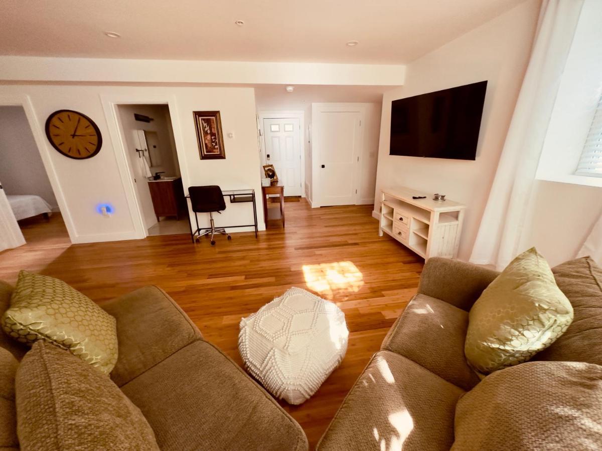 Perrin Place Unit 1