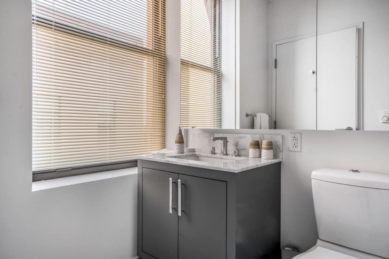 Open Back Bay 1br W Gym Nr The Common Bos-2 *