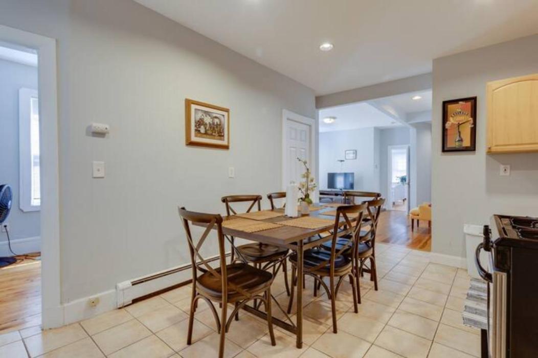 New! Entire House Near Mbta, 3 Mi To Fenway! * Boston