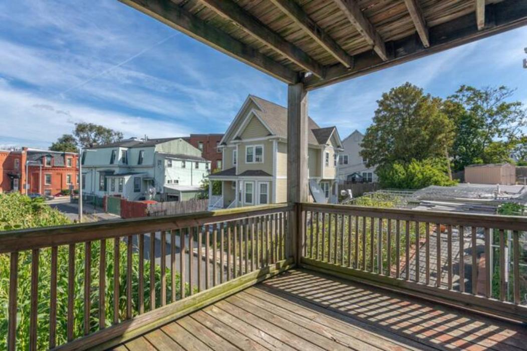 New! Entire House Near Mbta, 3 Mi To Fenway! * Boston
