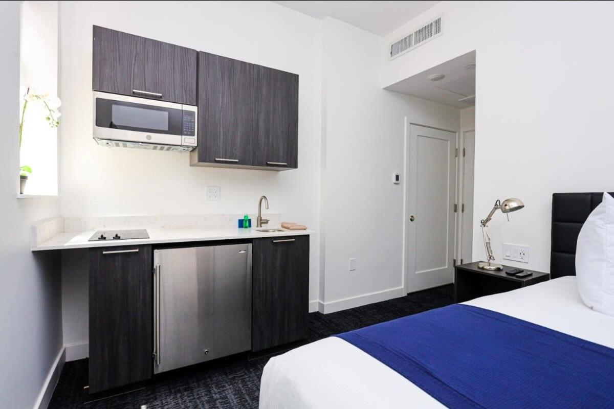 Modern In Historic - Unit #303 Apartment