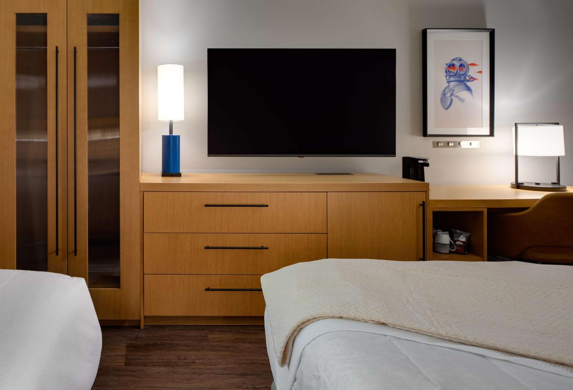 Hotel Hyatt Place Boston/seaport District 3*