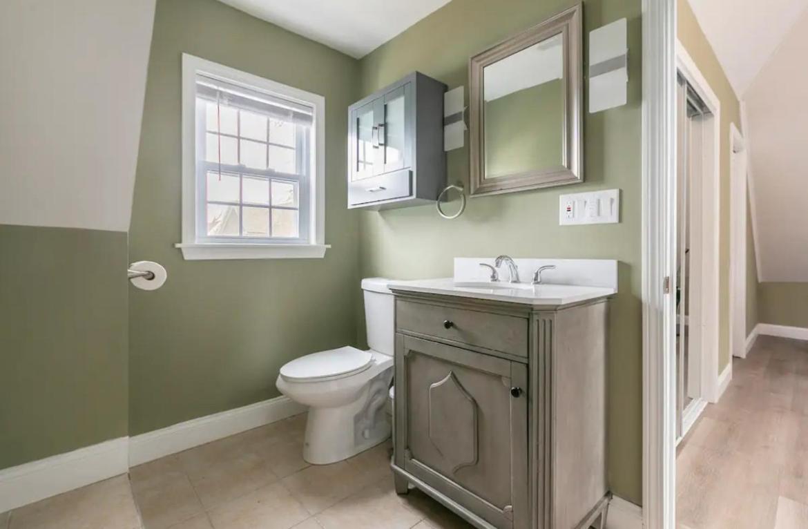 Apartment Large Studio Open Concept In Zoo Franklin Park Near *