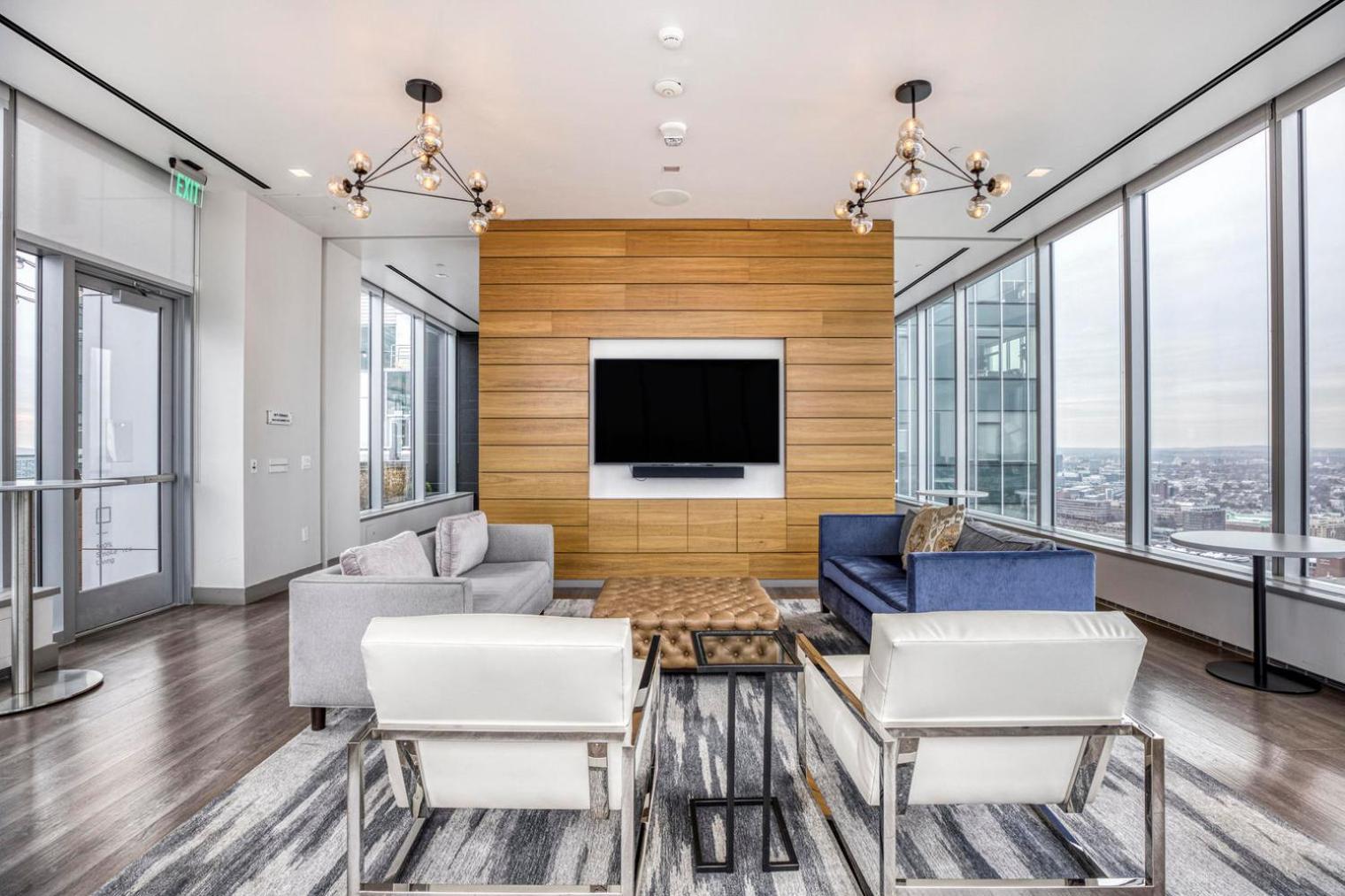 N Station Studio W Wd Gym Nr Td Garden Bos-682 * Boston
