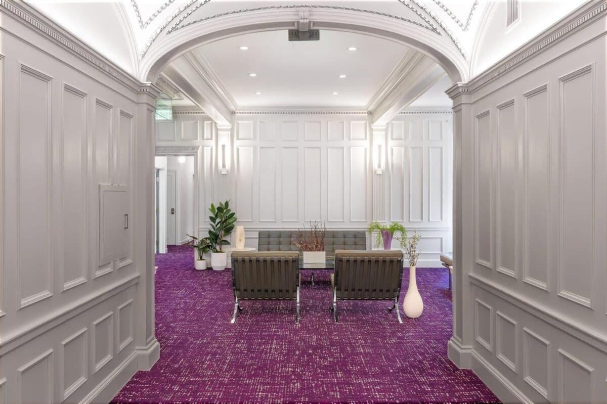 Stylish In Historic - #206 Apartment