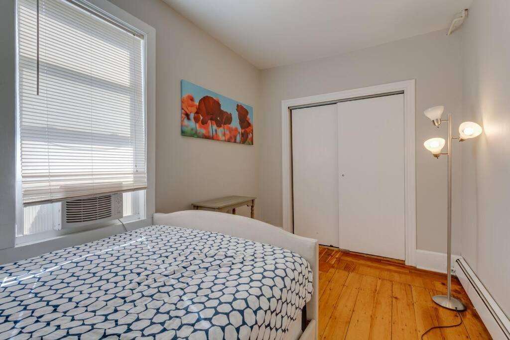 New! Near Mbta, 3 Mi To Fenway! Apartamento *