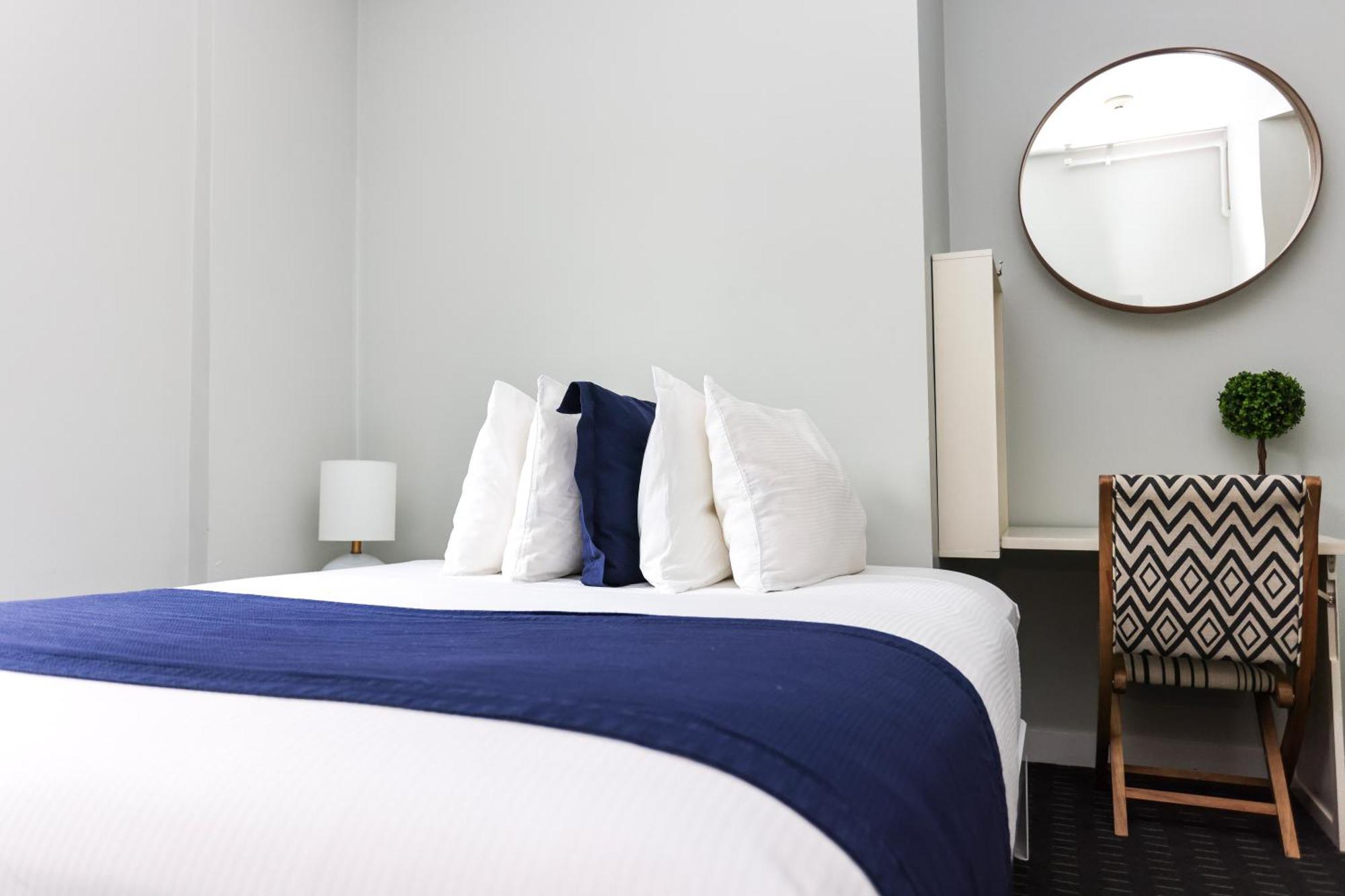 Cozy On Newbury Street, #1 Apartment Boston