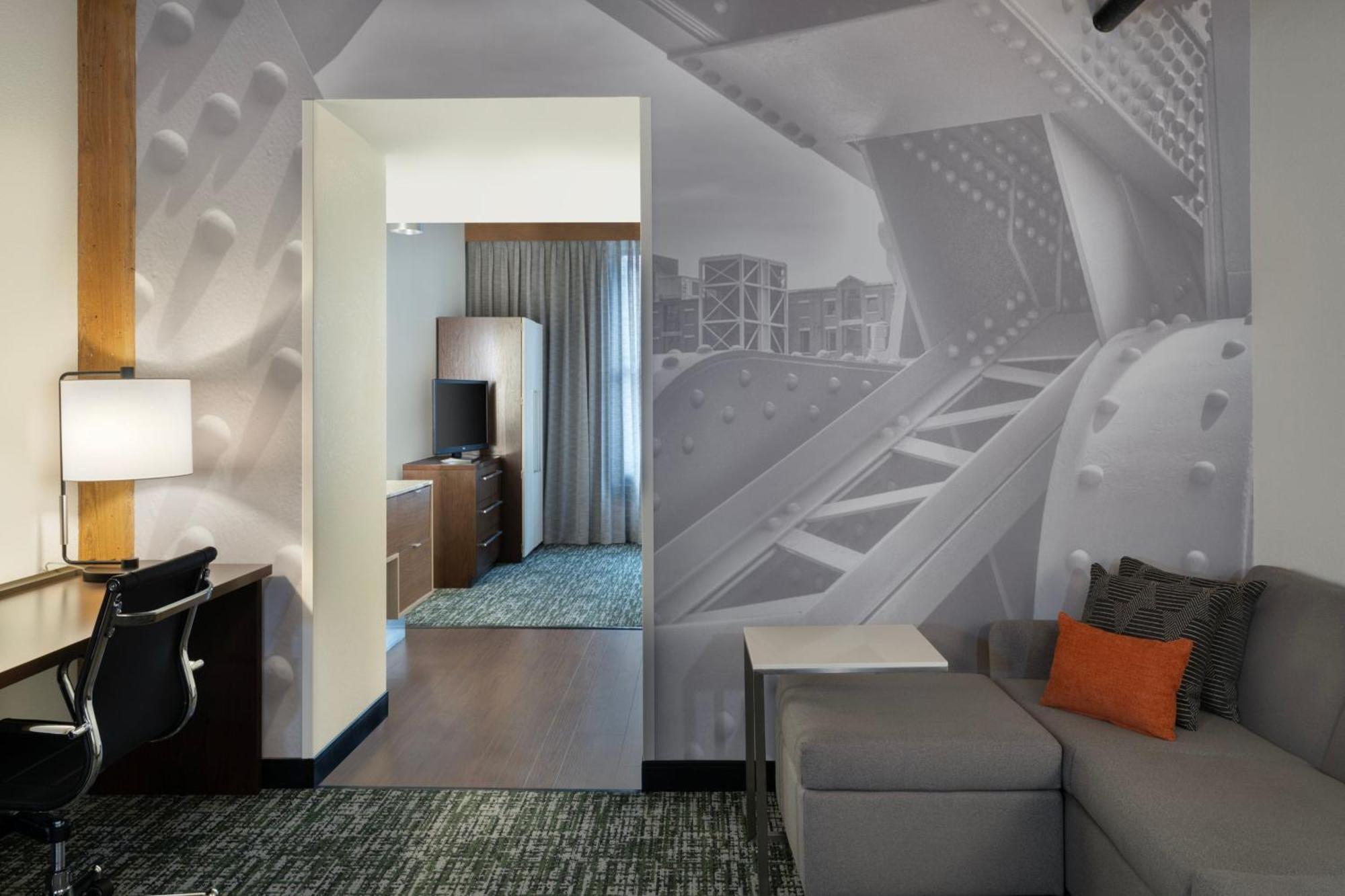 By Marriott Downtown Seaport