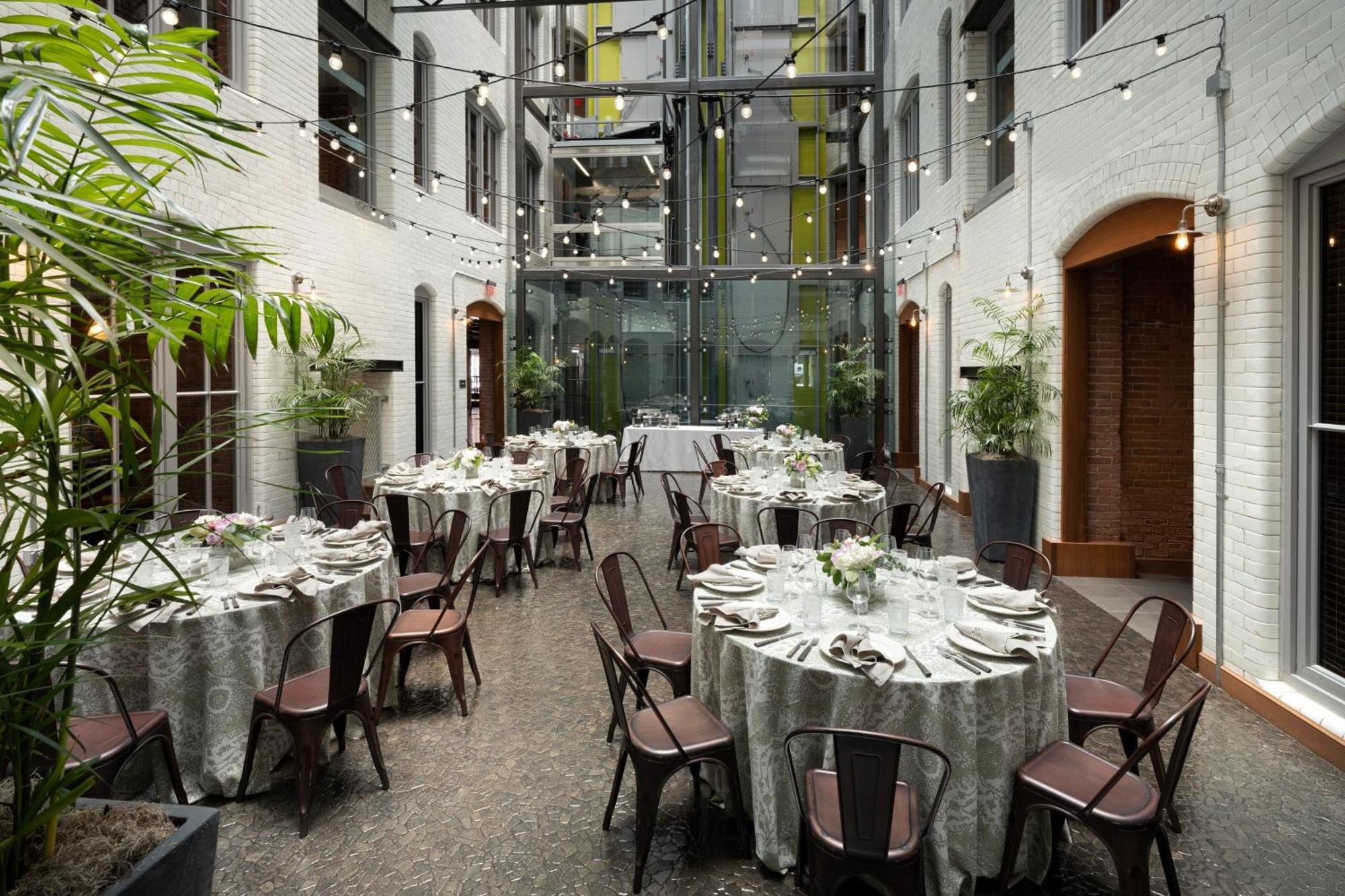 Hotel By Marriott Downtown Seaport Boston