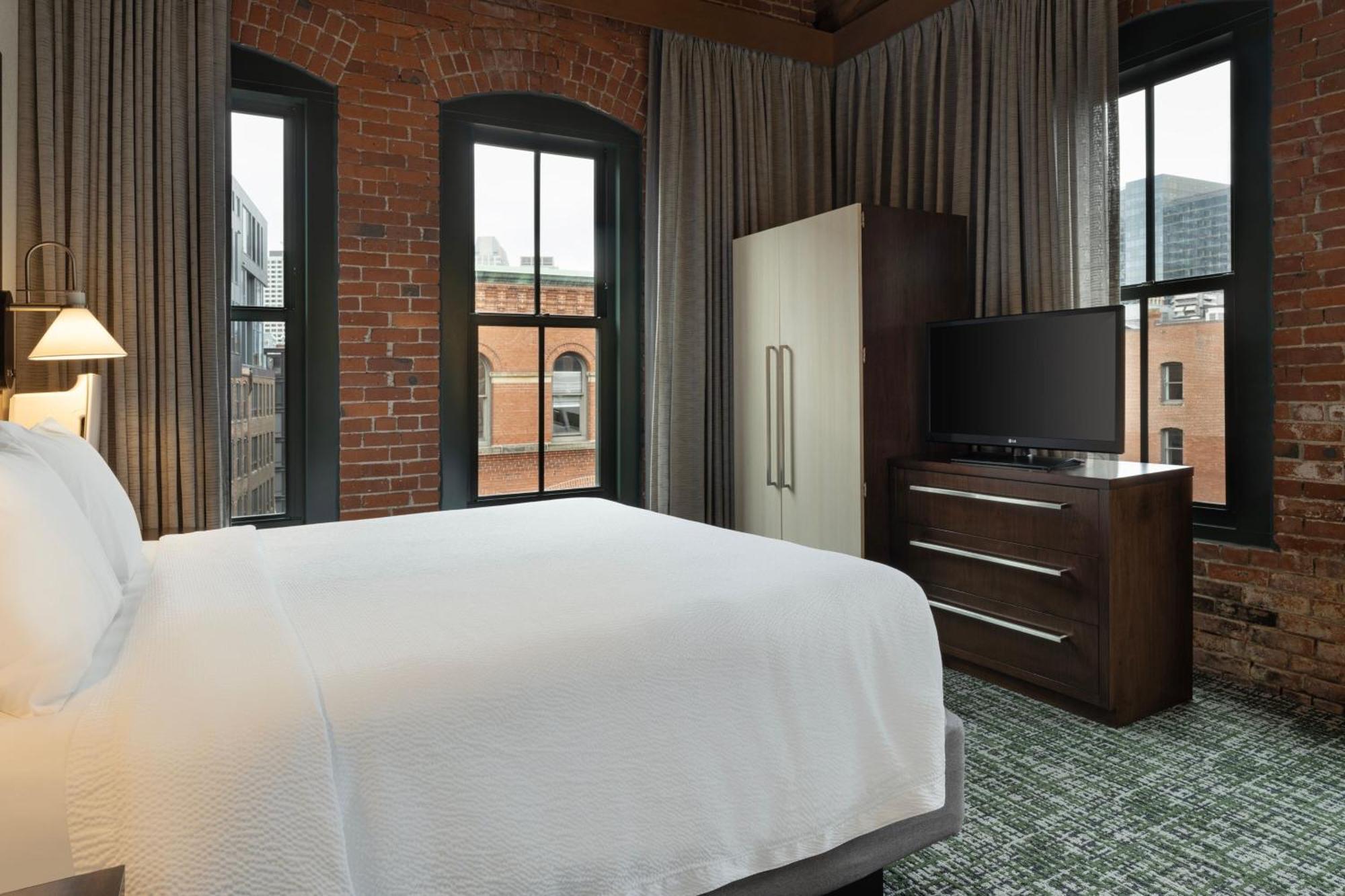 By Marriott Downtown Seaport