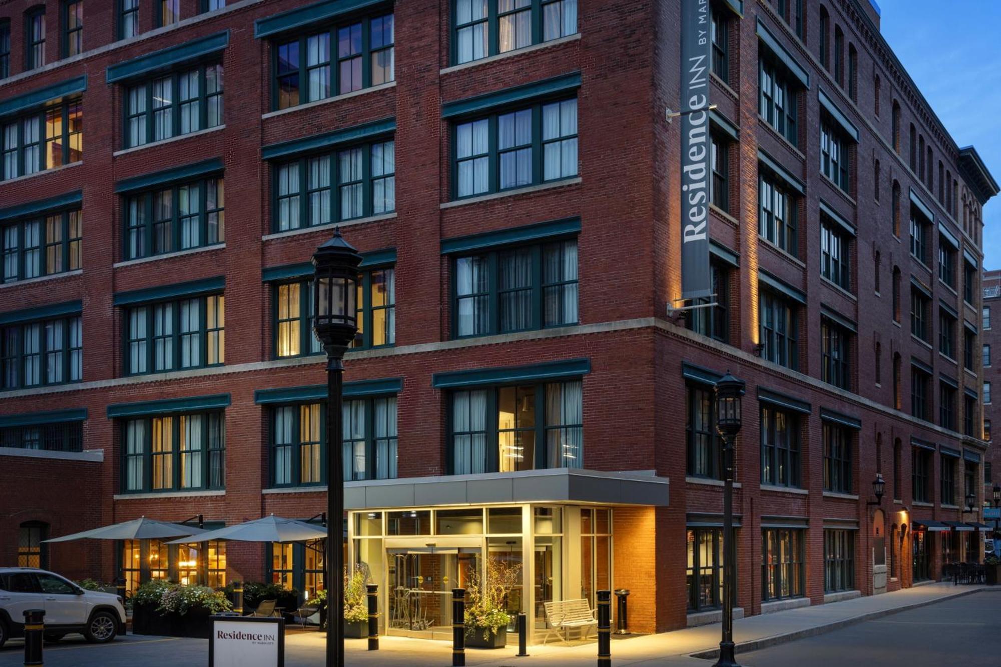 By Marriott Downtown Seaport Boston