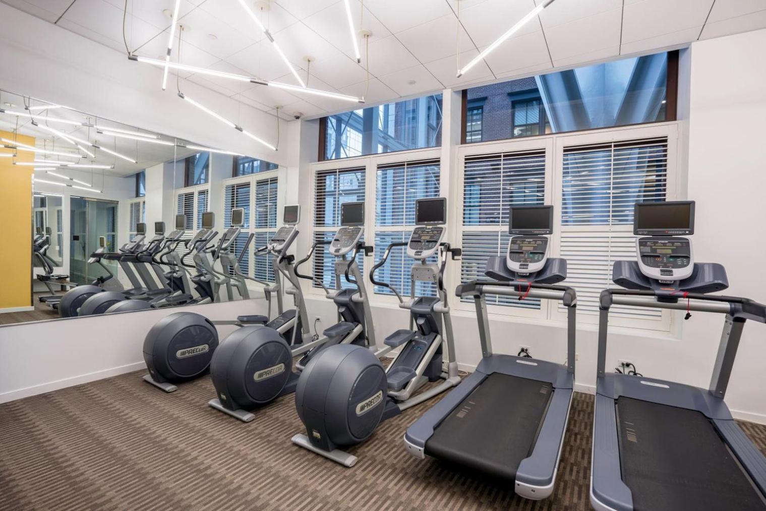 Downtown 1br W Gym Wd Concierge Nr S Station Bos-644 Apartment
