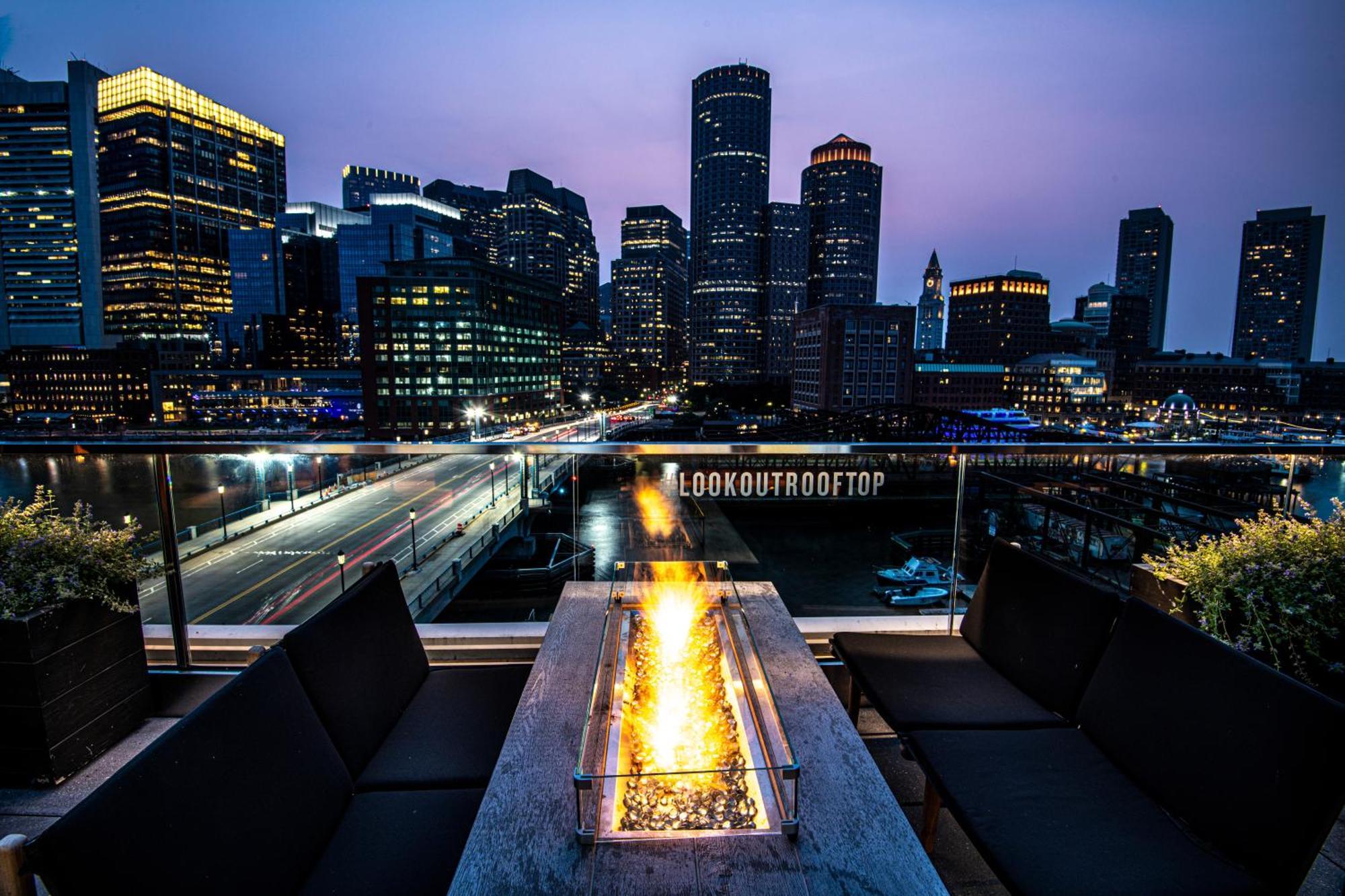 The Envoy Hotel, Autograph Collection Boston