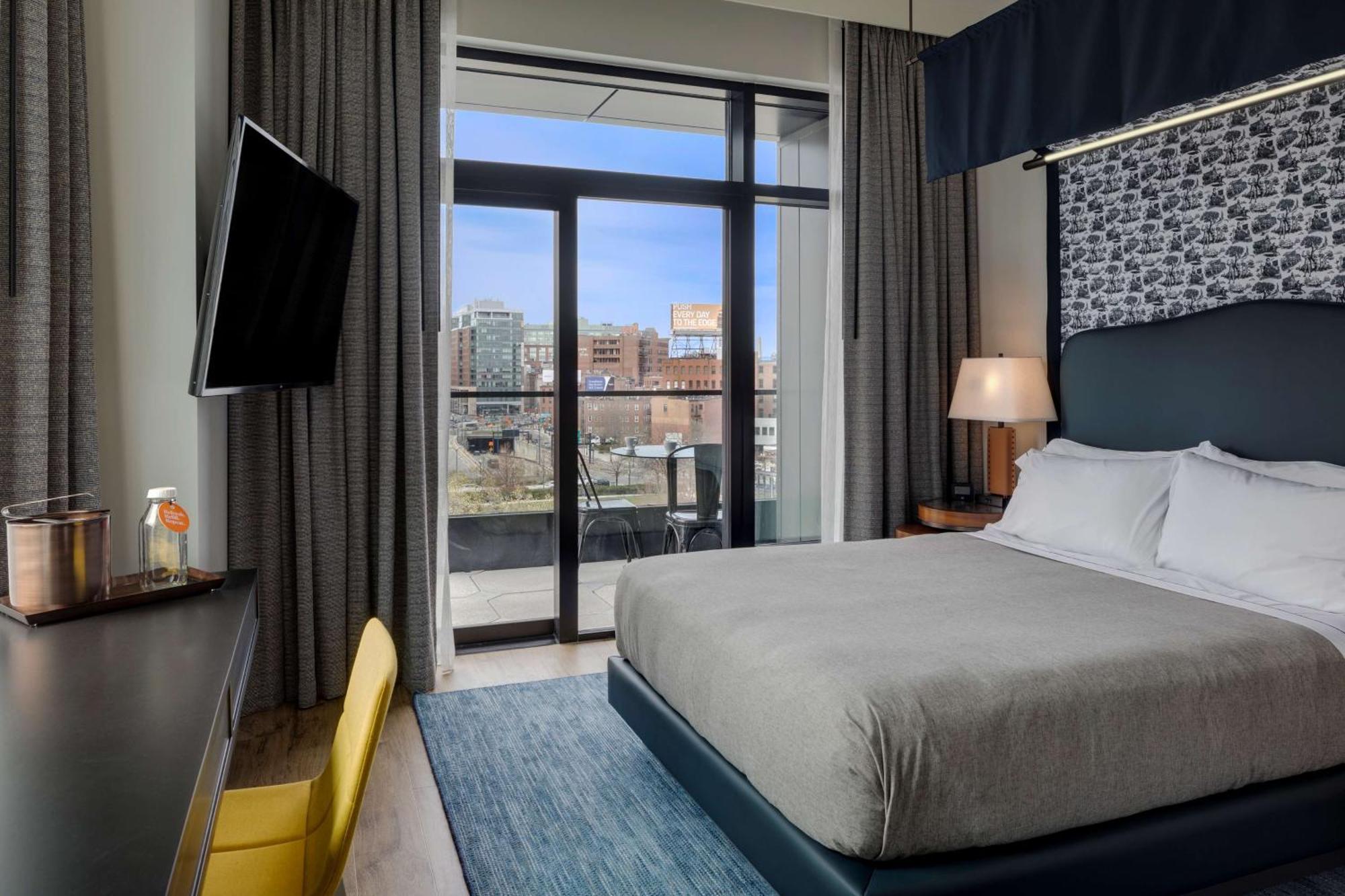 Hotel Canopy By Hilton Downtown 4*