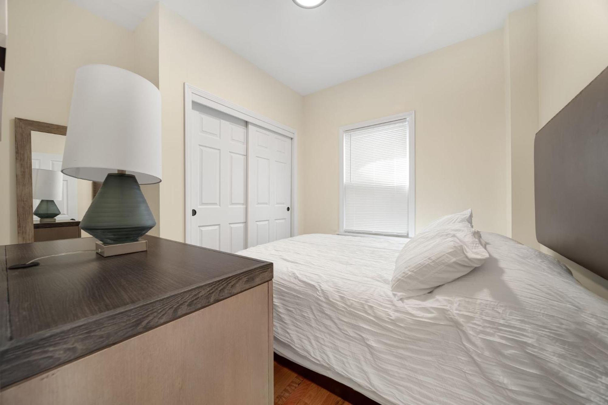 Newly Renovated 2br1ba At The Apartment